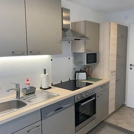 Gemuetliche Mit Guter Anbindung * Таур