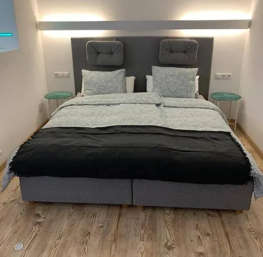 Gemuetliche Mit Guter Anbindung